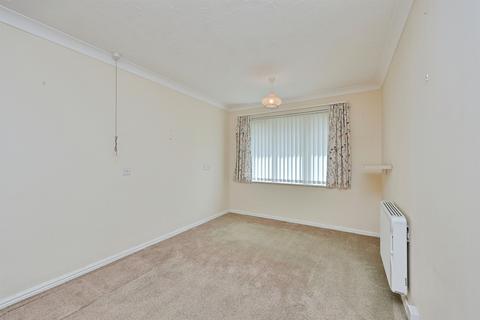 2 bedroom detached bungalow for sale, Churchfield Green, Norwich