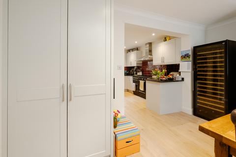 3 bedroom house for sale, Halliford Street, London, N1