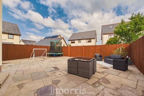 3 bedroom semi-detached house for sale, Whitland, SA34
