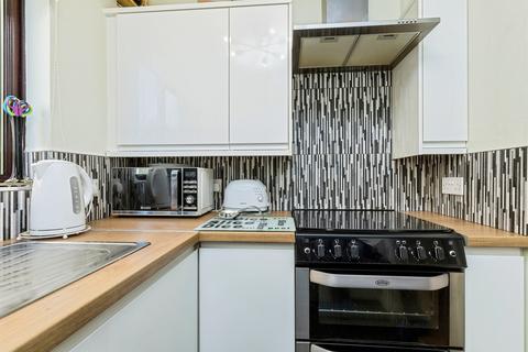 1 bedroom maisonette for sale, Excalibur Close, Ifield, Crawley