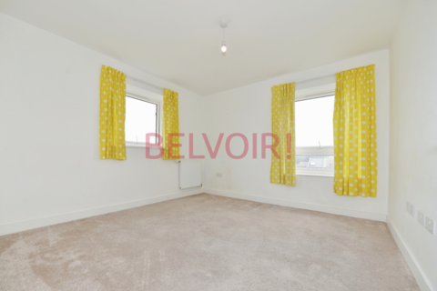 2 bedroom flat to rent, Mansfield Park Street, Southampton SO18