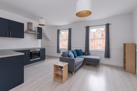 1 bedroom flat to rent, Streatham High Road South London SW16