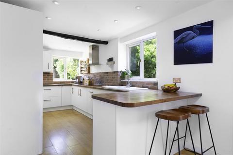 4 bedroom detached house for sale, Colchester Road, Coggeshall, Colchester
