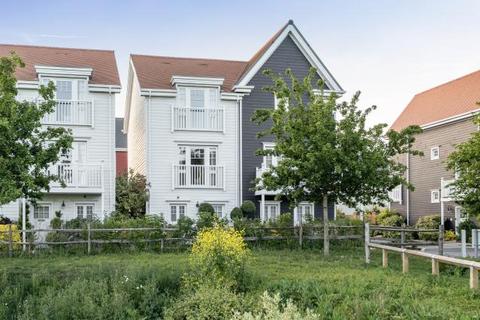 4 bedroom semi-detached house for sale, Longwater Avenue, Reading
