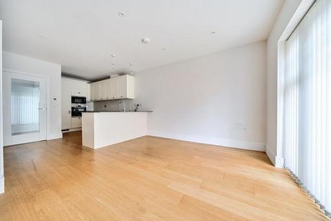 4 bedroom semi-detached house for sale, Longwater Avenue, Reading