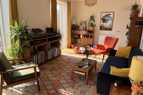2 bedroom flat for sale, Well Street, London E9