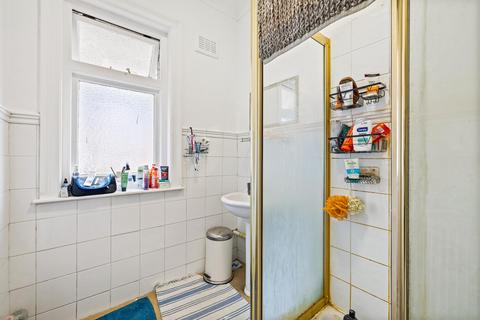4 bedroom flat for sale, Pembroke Gardens, Hove