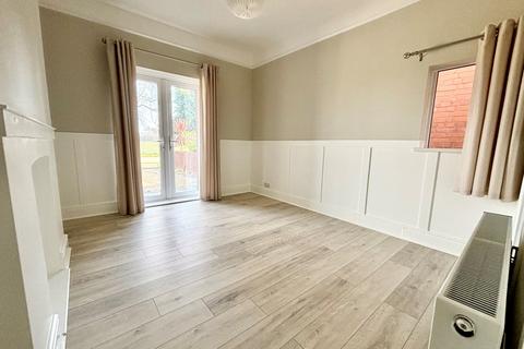 3 bedroom semi-detached house to rent, The Drove, Sleaford, NG34
