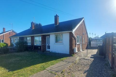 2 bedroom bungalow to rent, Penrose Close, King's Lynn, PE30