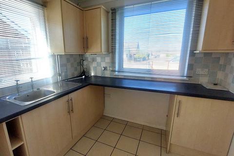 2 bedroom bungalow to rent, Penrose Close, King's Lynn, PE30