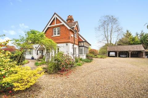 3 bedroom cottage for sale, Woodlands Lane, Cobham, KT11