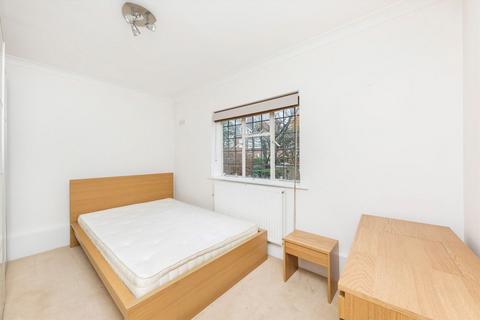 2 bedroom flat for sale, Tudor Close, London NW3