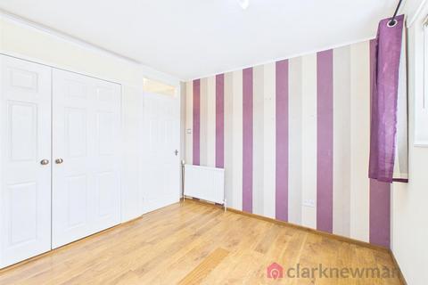 undefined, Barn Mead, Essex CM18