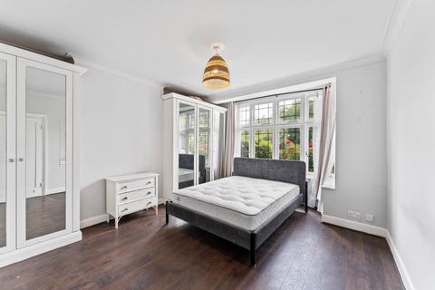1 bedroom flat to rent, Sutherland Grove, London