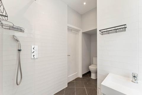 1 bedroom flat to rent, Sutherland Grove, London