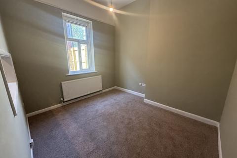 1 bedroom apartment to rent, West Parade, Lincolnshire DN31