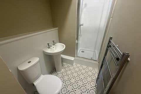 1 bedroom apartment to rent, West Parade, Lincolnshire DN31