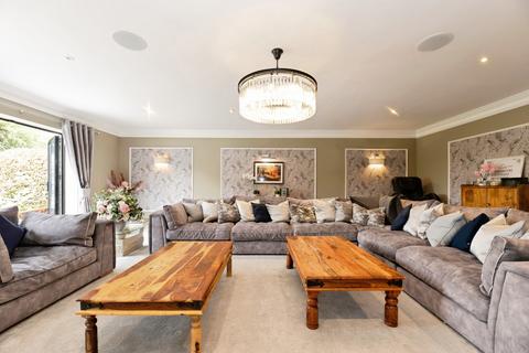 undefined, Ruxbury Road, Surrey KT16