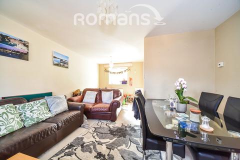 2 bedroom terraced house to rent, Kentwood Mews, Kentwood Hill, Tilehurst, RG31