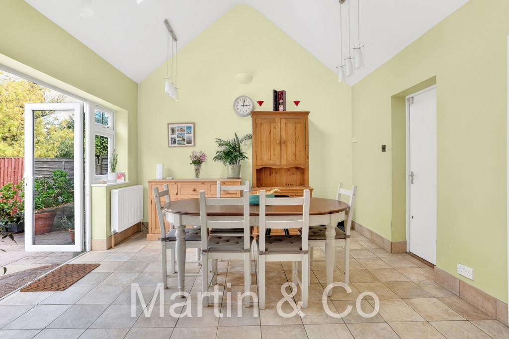 1701027818 - 10 Culmington Road, CR2 - 22