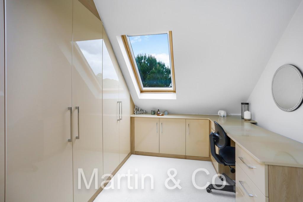 1701027818 - 10 Culmington Road, CR2 - 4