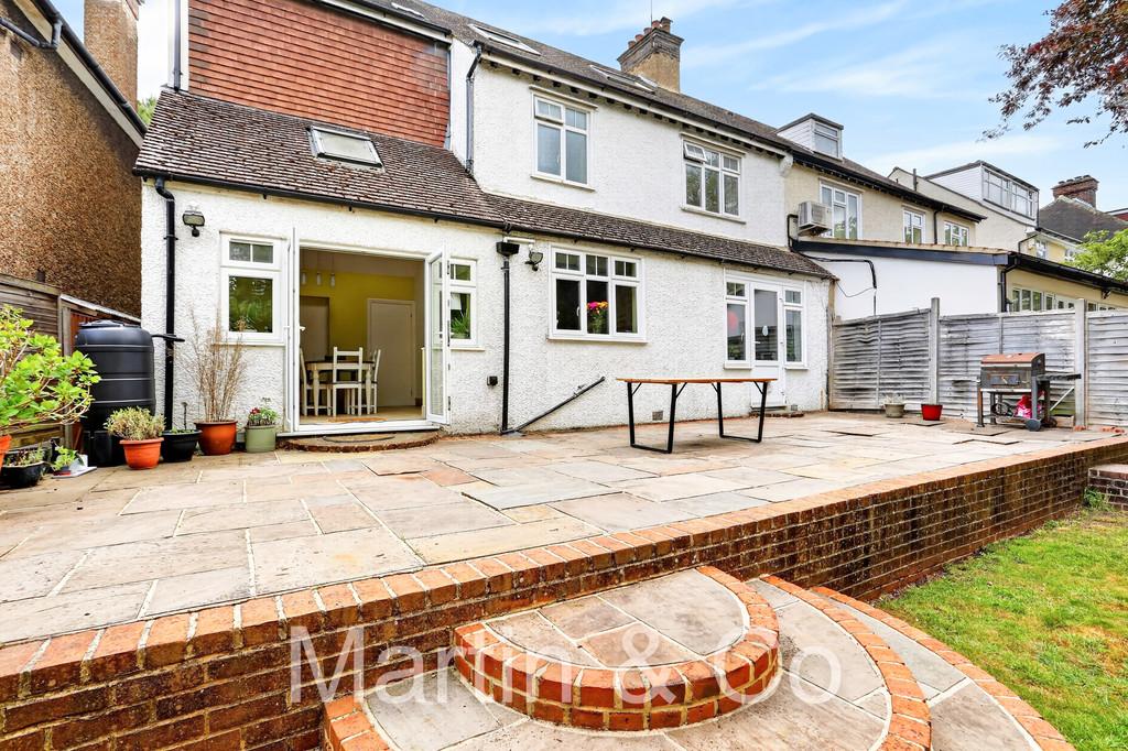 1701027818 - 10 Culmington Road, CR2 - 11