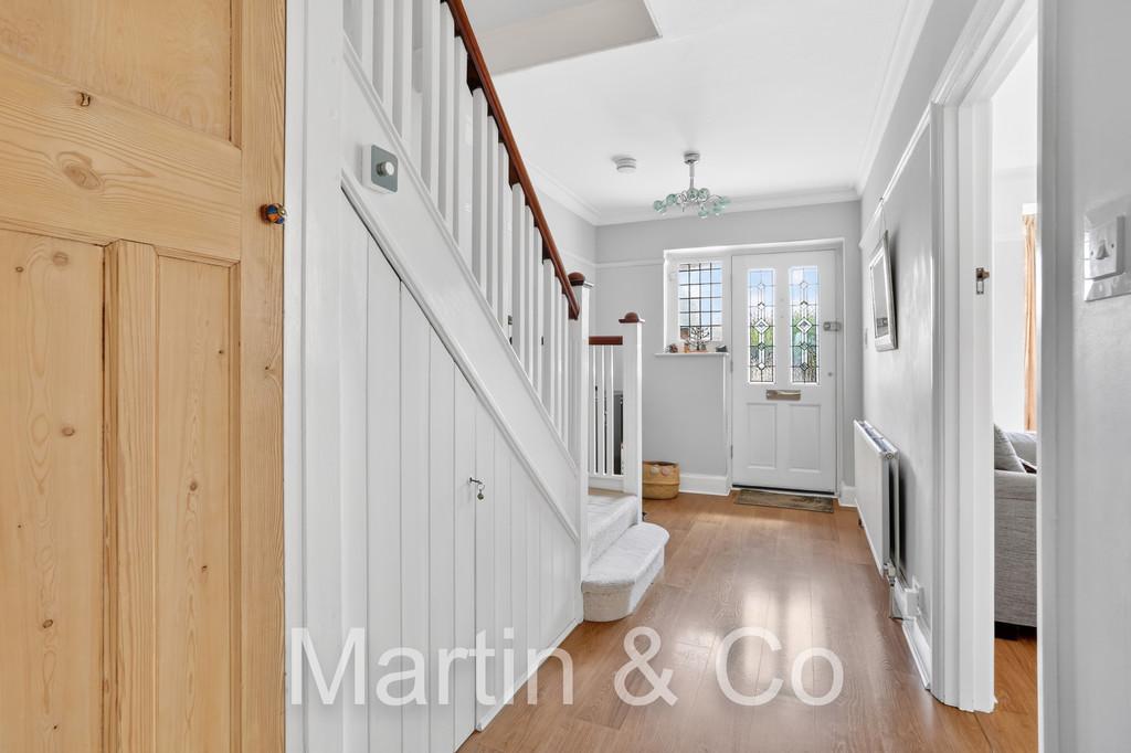 1701027818 - 10 Culmington Road, CR2 - 29