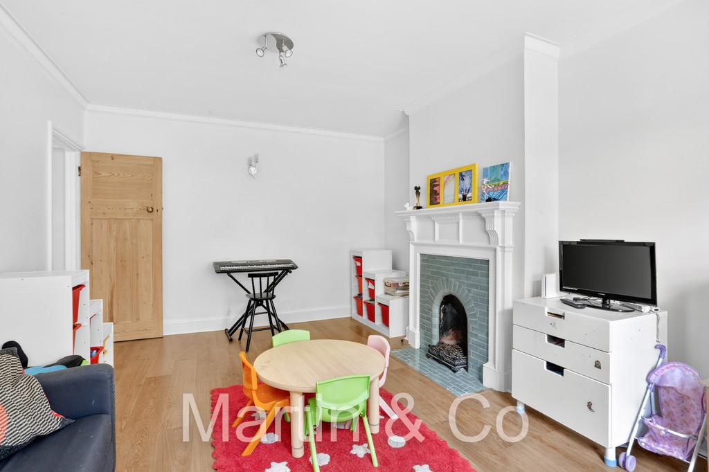 1701027818 - 10 Culmington Road, CR2 - 32