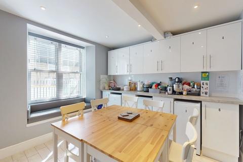 undefined, Kings End, Bicester