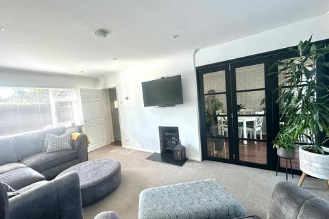 3 bedroom detached house for sale, Long Lane , Bovingdon HP3