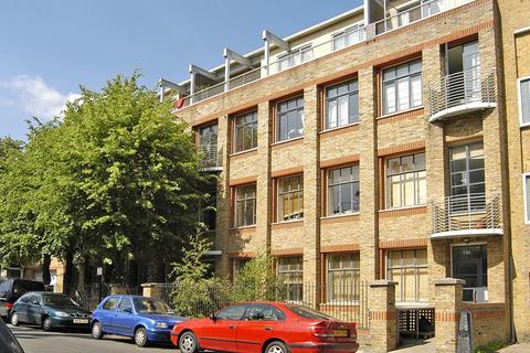 2 bedroom flat to rent, Grafton Road, Kentish Town, London, NW5