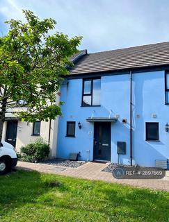 2 bedroom terraced house to rent, Portland Drive, Barry, CF62