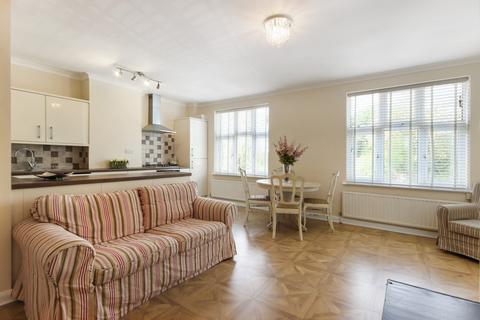 3 bedroom apartment for sale, Sevenoaks Road, Otford, Sevenoaks, Kent, TN14