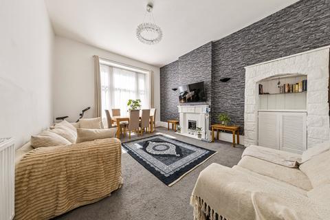 2 bedroom apartment for sale, Willowbank Crescent, Woodlands, Glasgow
