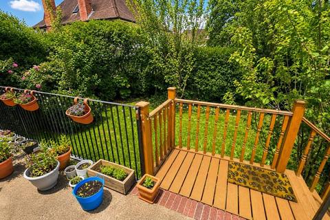 2 bedroom apartment for sale, Maurice Walk, Hampstead Garden Suburb, NW11