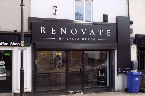 Property to rent, 43 Market Street, Westhoughton, Bolton