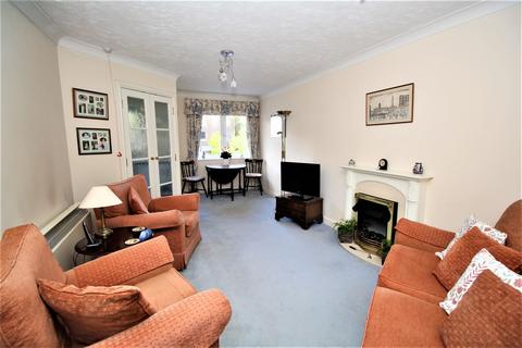 1 bedroom flat for sale, Ackender Road, Alton, GU34