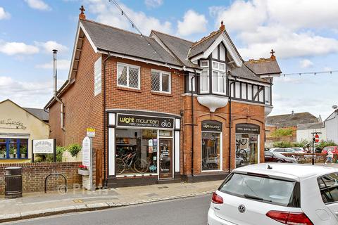 1 bedroom flat for sale, St. James Street, Newport, Isle of Wight