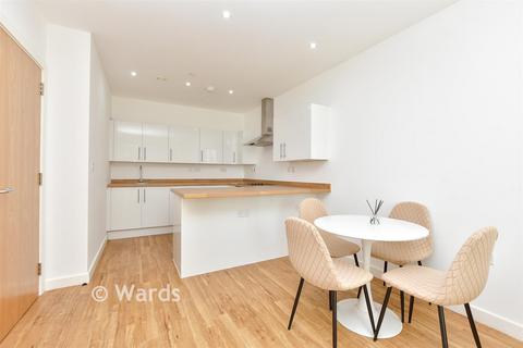 2 bedroom apartment for sale, South House, Chatham ME4