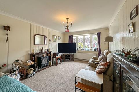 2 bedroom semi-detached bungalow for sale, Rowan Tree Close, Wirral, CH49