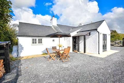 2 bedroom detached house for sale, Pengroeslon, Llyn Peninsula., LL53