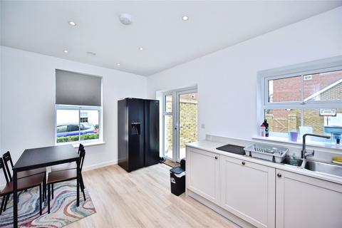 4 bedroom detached house for sale, Green Horse Grove, Maidstone, Kent, ME16