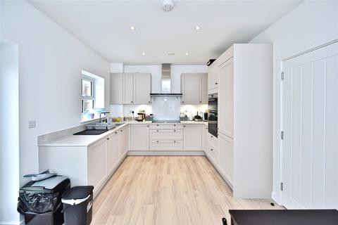 4 bedroom detached house for sale, Green Horse Grove, Maidstone, Kent, ME16