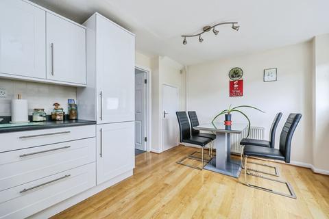 3 bedroom semi-detached house for sale, Wembley Gardens, Nottingham, NG9