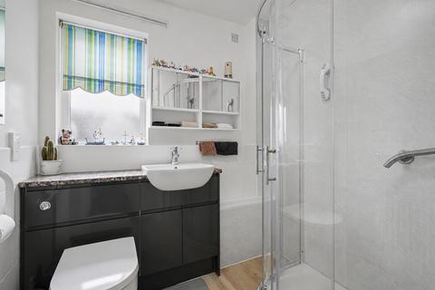 2 bedroom apartment for sale, Calverton Close, Toton