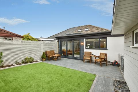 2 bedroom bungalow for sale, Fairhope Avenue, Morecambe, Lancashire, LA4