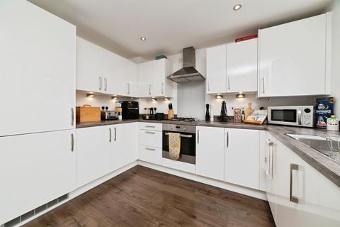 3 bedroom semi-detached house for sale, Brigade Drive, Cottingham