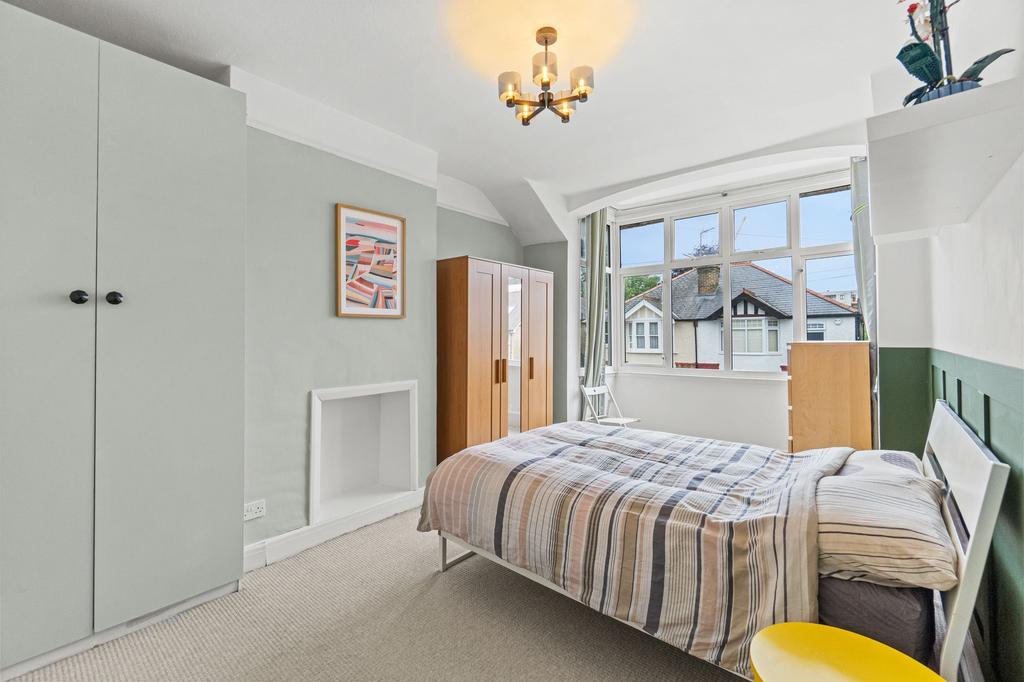 Bedroom, fireplace