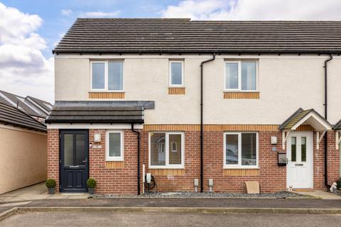 3 bedroom end of terrace house for sale, Corn Mill Wynd, Glenrothes, KY7