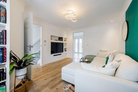 3 bedroom end of terrace house for sale, Corn Mill Wynd, Glenrothes, KY7